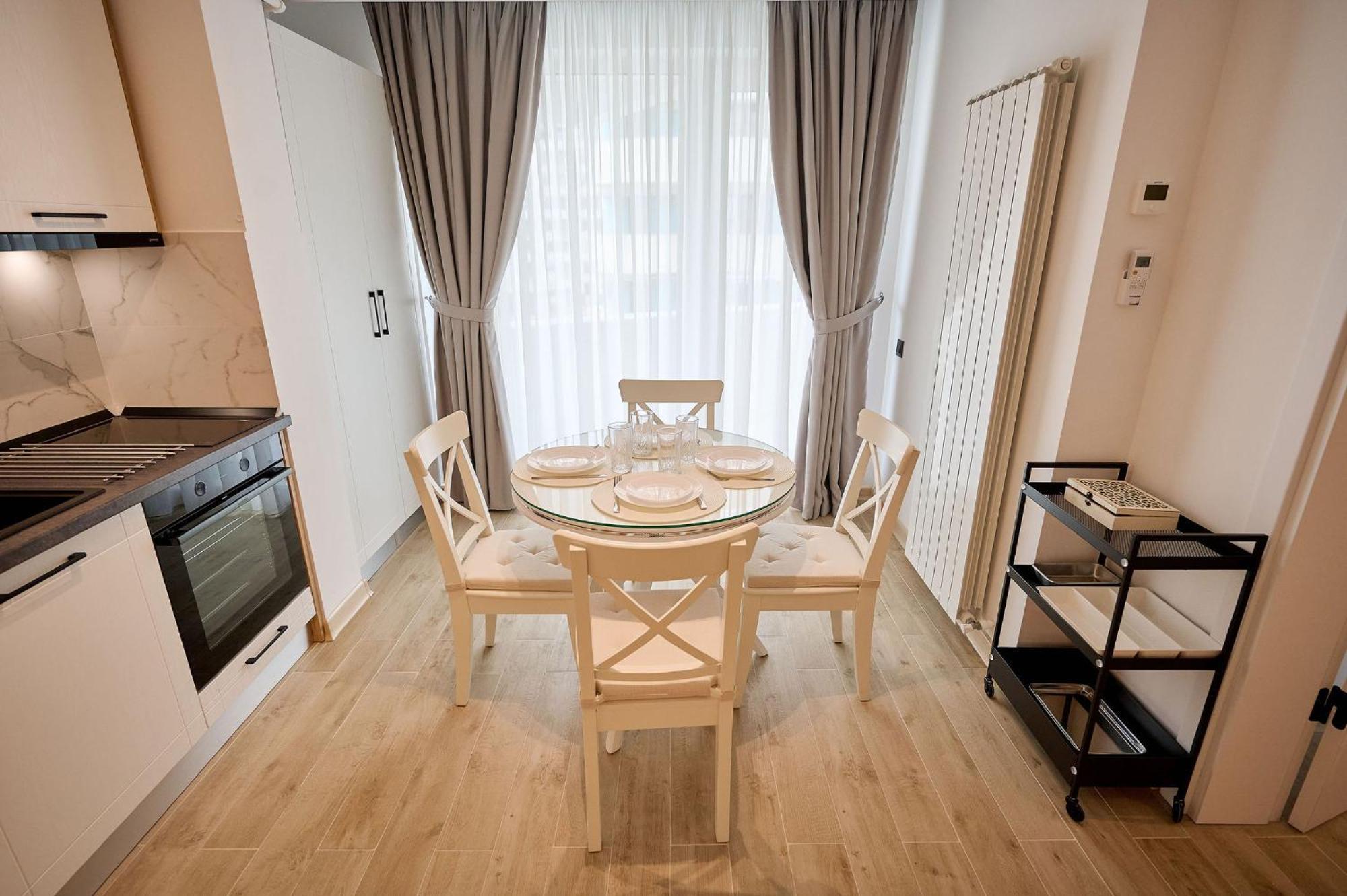Newvision Apartment In Infinity Beach Resort - Parking Mamaia Exterior photo